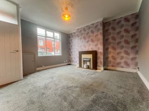 Lounge- click for photo gallery